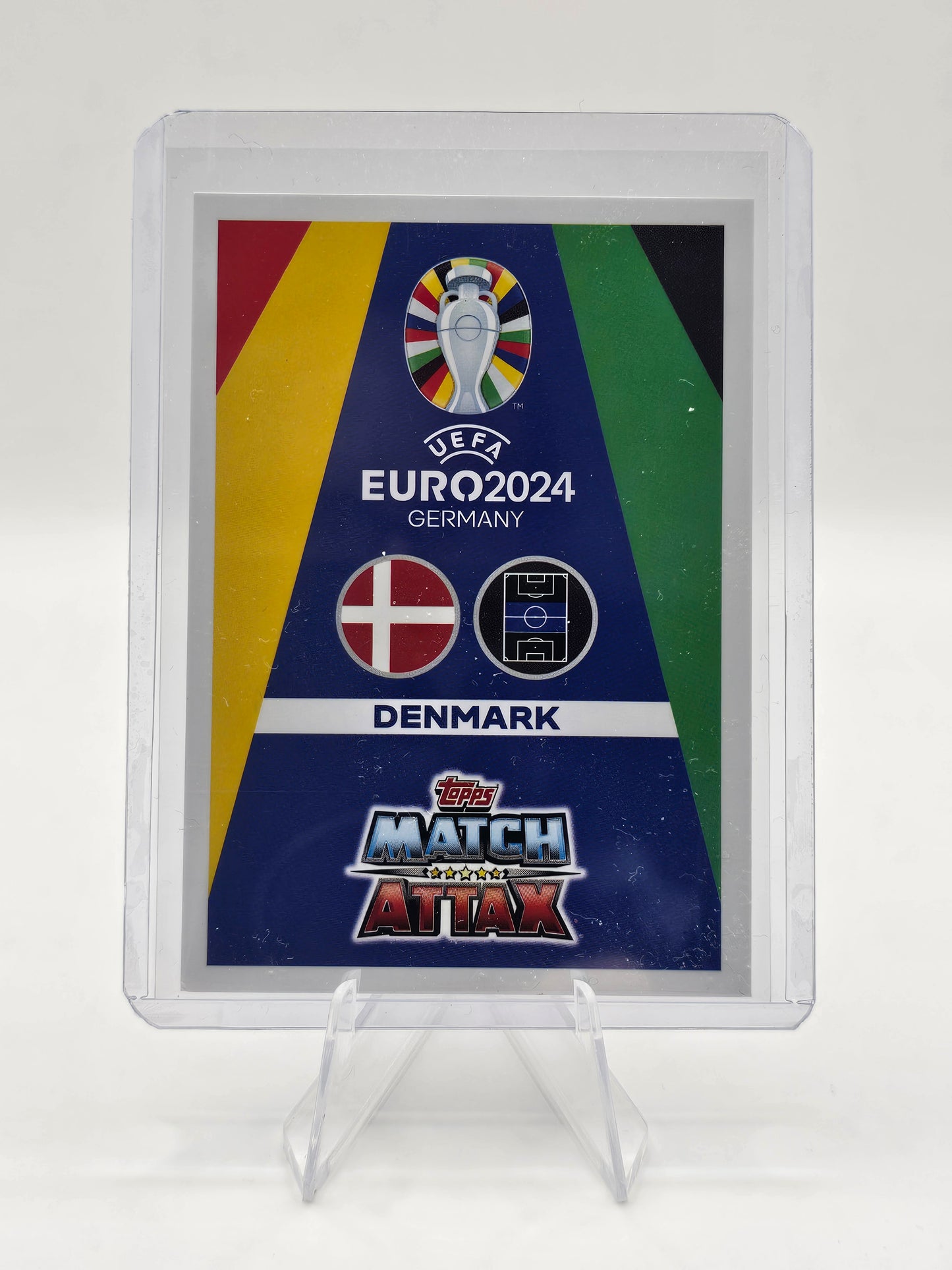 PIERRE-EMILE HOJBJERG LIMITED EDITION LE 8 Card - Topps Match Attax EURO 2024 (Rear)