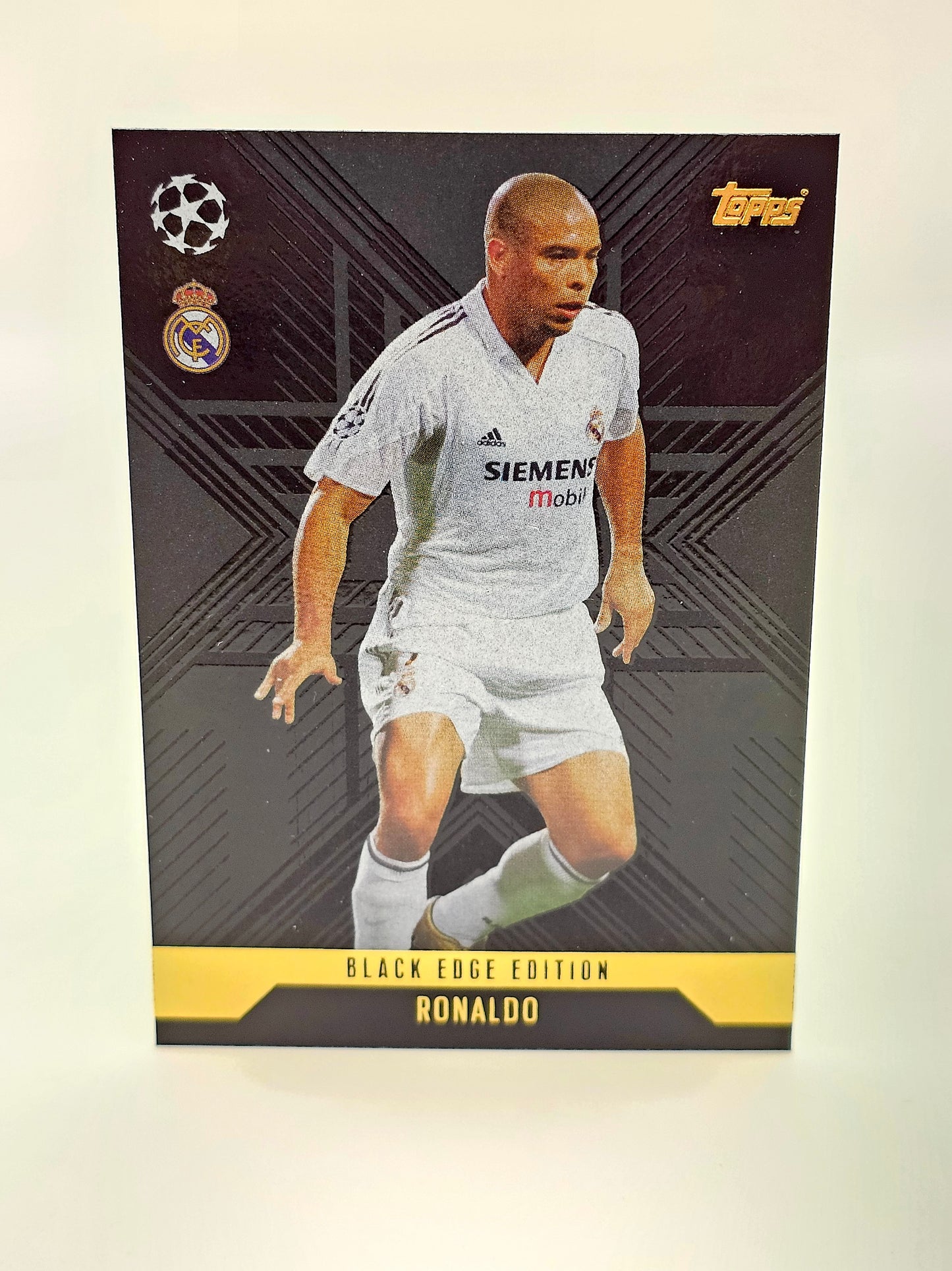 Ronaldo Black Edge Edition Card #BLA6 - Topps Match Attax Extra 24/25 (2024/2025)