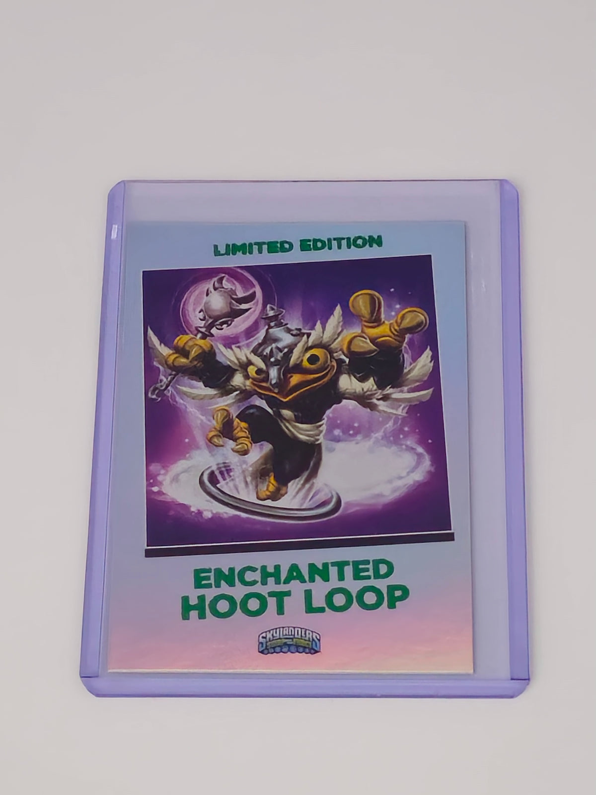Enchanted Hoot Loop Limited Edition Trading Card - Skylanders Swap Force, in top loader