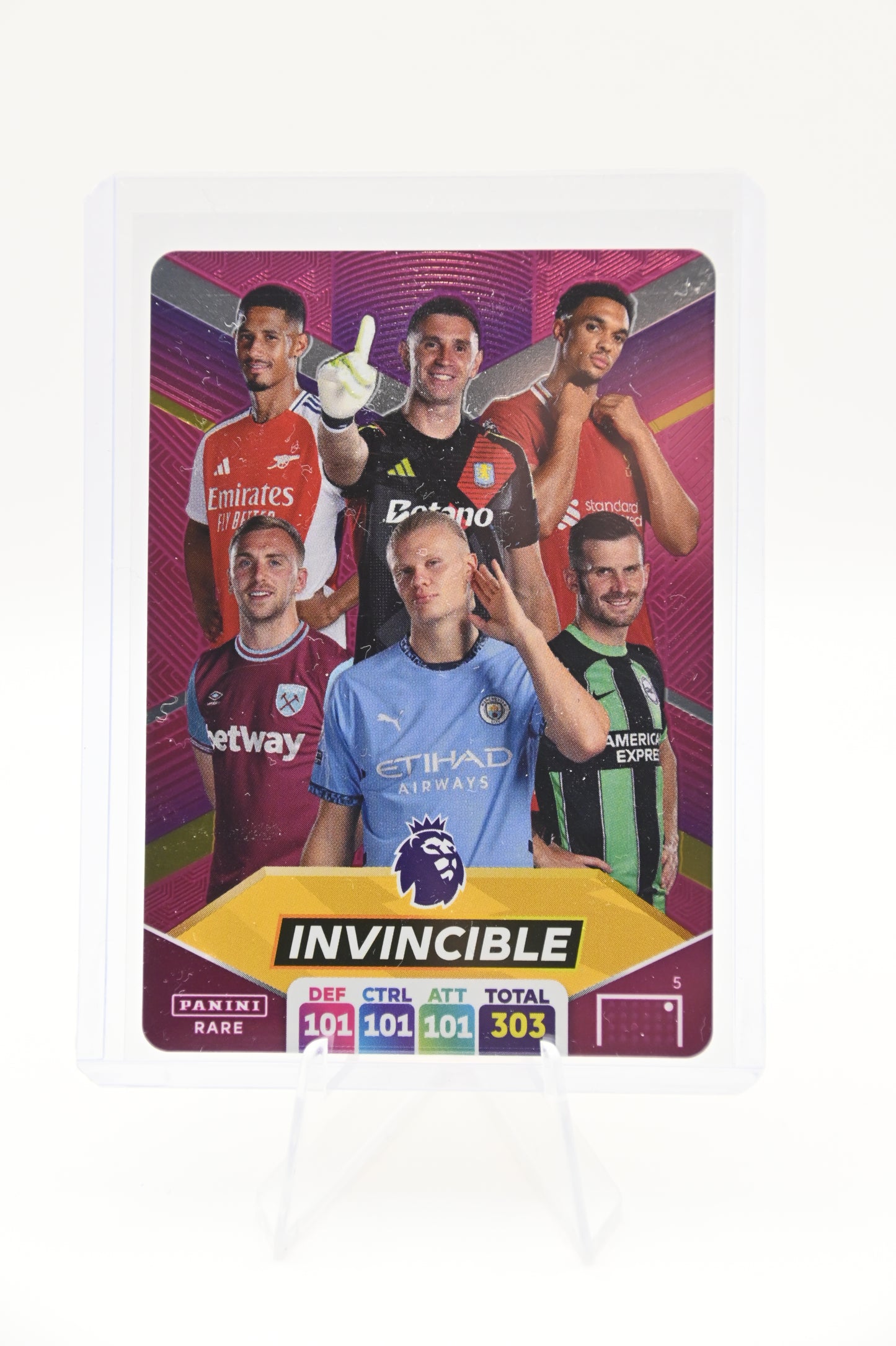 Invincible PLASMA Football Card 2025 - Panini Adrenalyn XL Premier League No 5