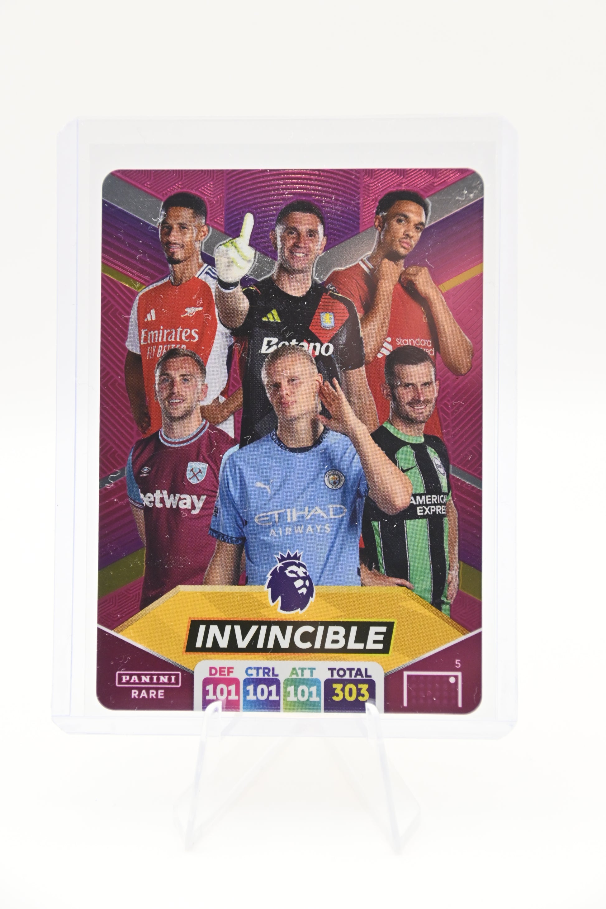 Invincible PLASMA Football Card 2025 - Panini Adrenalyn XL Premier League No 5