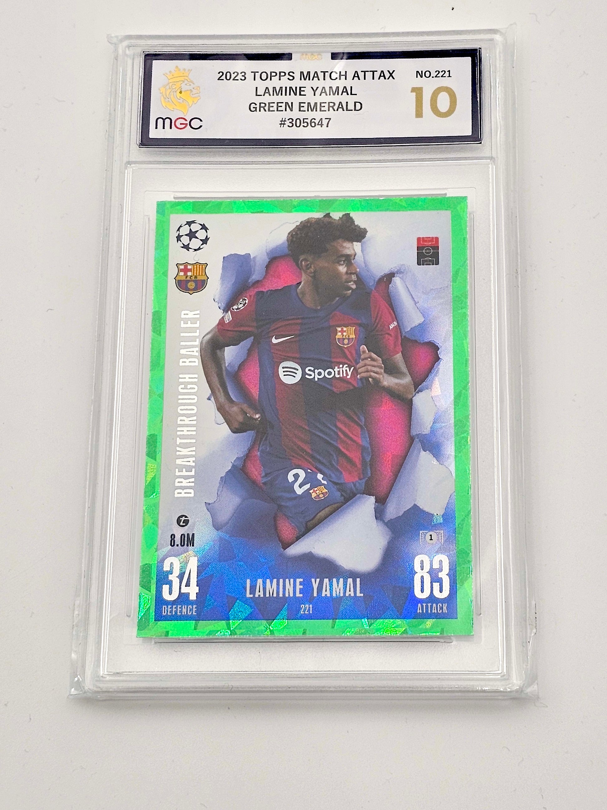 Lamine Yamal ROOKIE MGC 10 Gem Mint - Green Emerald Breakthrough Baller #221 Match Attax Extra 23/24