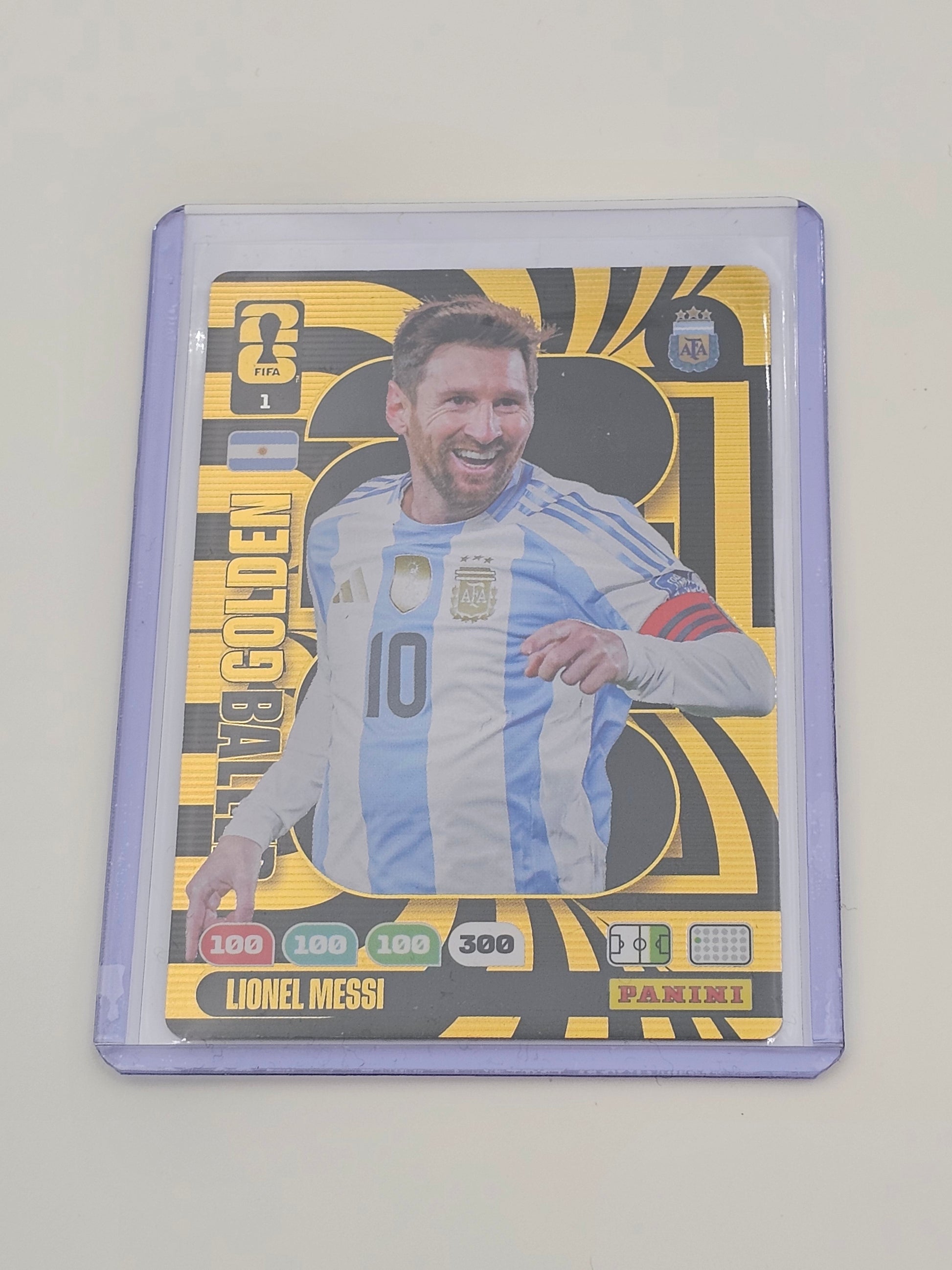 Lionel Messi Golden Baller Card #1 - FIFA World Cup 2026 - Panini Adrenalyn XL - Argentina, top loader