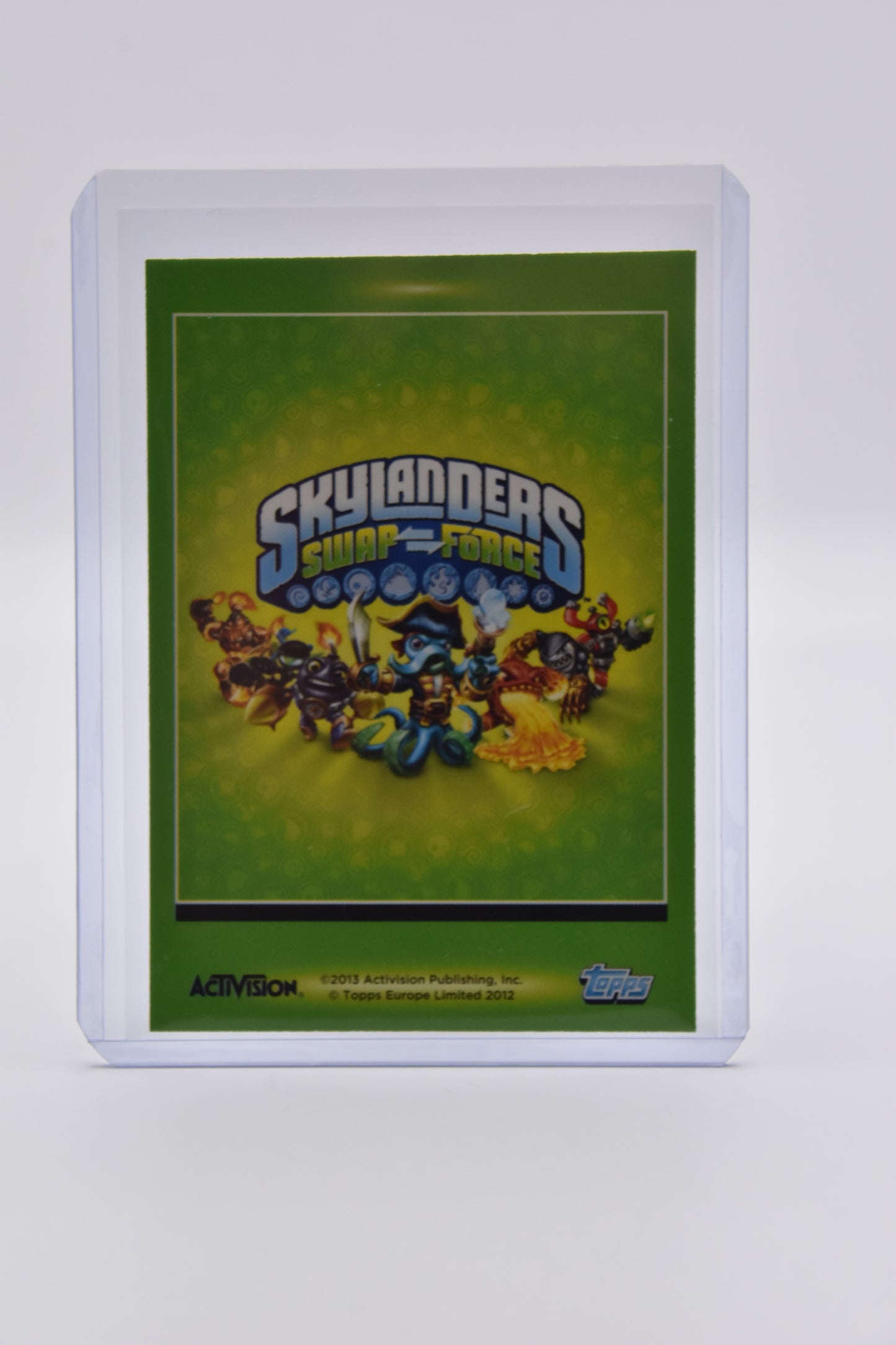 Skylanders Swap Force Limited Edition Nitro Magna Charge Trading Card rear