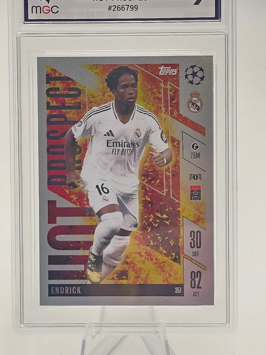 Endrick Real Madrid MGC 9 Topps Match Attax Extra 2024/25 Hot Prospect Graded Card #351